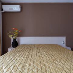 Апартаменты Studio with Balcony & Pool View сейф в номере