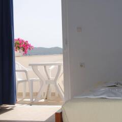 Mediterranean Hotel Apartments & Studios комната для гостей фото 2