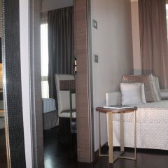 Отель Uptown Palace Италия, Милан - 10 отзывов об отеле, цены и фото номеров - забронировать отель Uptown Palace онлайн балкон