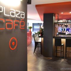 Отель Crowne Plaza Hotel BRUGGE Бельгия, Брюгге - отзывы, цены и фото номеров - забронировать отель Crowne Plaza Hotel BRUGGE онлайн гостиничный бар