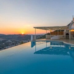 Villa Dome 1 by Akdenizvillam Турция, Калкан - отзывы, цены и фото номеров - забронировать отель Villa Dome 1 by Akdenizvillam онлайн бассейн
