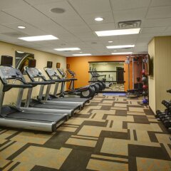 Отель Courtyard Columbus Downtown фитнесс-зал фото 2