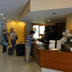 Отель Aparthotel Flora Испания, Полленса - 1 отзыв об отеле, цены и фото номеров - забронировать отель Aparthotel Flora онлайн спа
