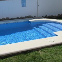Отель Chalet Huerta 1 con piscina y paddle бассейн
