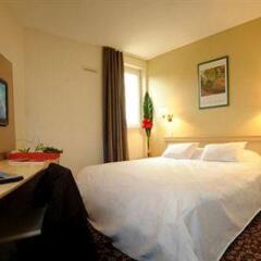 Отель Hôtel Ibis Toulouse Purpan Франция, Тулуза - отзывы, цены и фото номеров - забронировать отель Hôtel Ibis Toulouse Purpan онлайн сейф в номере