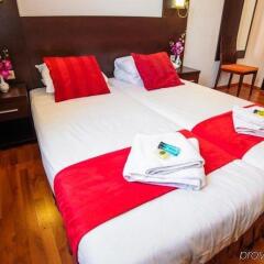 Hotel Falcon Plaza Centre комната для гостей фото 2