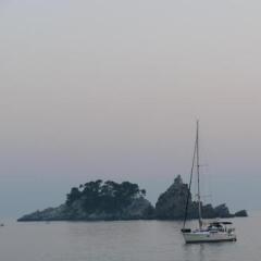 Apartments Pod Lozom in Petrovac, Montenegro from 80$, photos, reviews - zenhotels.com outdoors photo 2