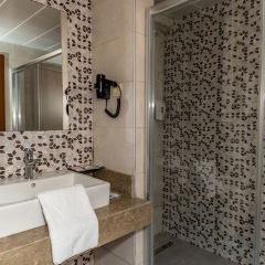 Отель Armas Prestige - All Inclusive ванная фото 2