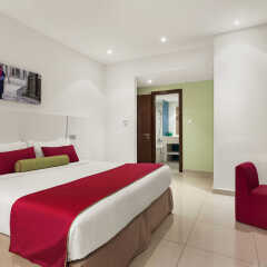 Ramada Hotel & Suites by Wyndham JBR Дубай комната для гостей фото 2