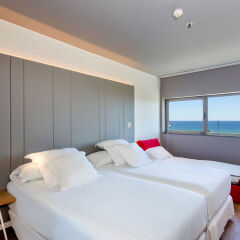 Отель Occidental Atenea Mar - Adults Only Испания, Барселона - - забронировать отель Occidental Atenea Mar - Adults Only, цены и фото номеров комната для гостей фото 2