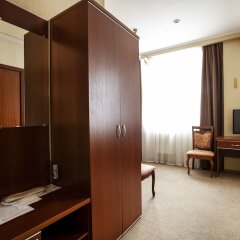 Гостиница Лазурный берег в Иркутске 9 отзывов об отеле, цены и фото номеров - забронировать гостиницу Лазурный берег онлайн Иркутск сейф в номере