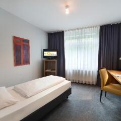 GHOTEL hotel & living Hannover 3* Стандартный номер с различными типами кроватей фото 5