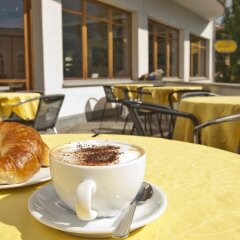 Отель Laagers Hotel Garni Швейцария, Самедан - отзывы, цены и фото номеров - забронировать отель Laagers Hotel Garni онлайн балкон