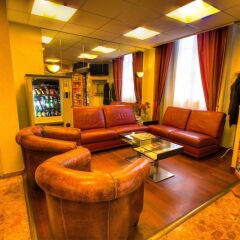 Отель Hôtel Des Trois Gares развлечения