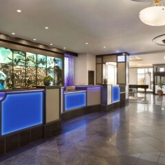Отель Travelodge by Wyndham Hotel & Convention Centre Quebec City Канада, Квебек - отзывы, цены и фото номеров - забронировать отель Travelodge by Wyndham Hotel & Convention Centre Quebec City онлайн