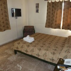 Holiday Suites Hotel And Beach in Aley, Lebanon from 147$, photos, reviews - zenhotels.com guestroom