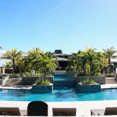 Отель Indura Beach & Golf Resort, Curio Collection by Hilton Гондурас, Тела - отзывы, цены и фото номеров - забронировать отель Indura Beach & Golf Resort, Curio Collection by Hilton онлайн бассейн фото 2