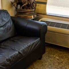 Отель Rodeway Inn Culver City спортивное сооружение