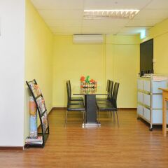 RedDoorz Hostel @ Hong Kong Street фитнесс-зал