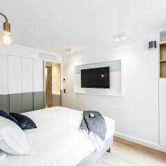 Апартаменты HighStay - St-Honoré Serviced Apartments Париж парковка