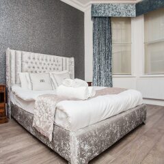 Отель Beautiful 4 Bedroom House in South Kensington комната для гостей фото 5