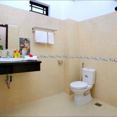 Отель Nature Homestay Хойан ванная