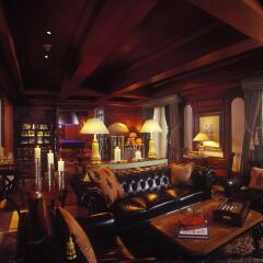 Отель The Leela Palace Bangalore гостиничный бар