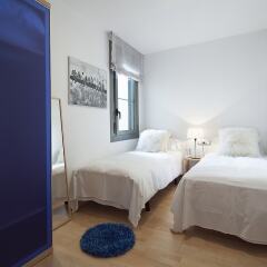 Отель You Stylish Eixample Esquerra 3 Барселона комната для гостей фото 4