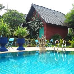 Отель Pictory Garden Resort с домашними животными