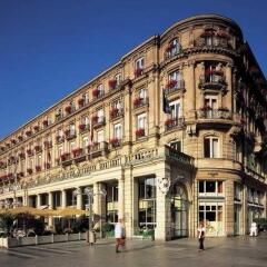 Le Meridien Dom Hotel вид на фасад фото 2