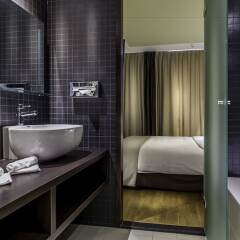 Отель Dutch Design Hotel Artemis Нидерланды, Амстердам - 8 отзывов об отеле, цены и фото номеров - забронировать отель Dutch Design Hotel Artemis онлайн ванная фото 2