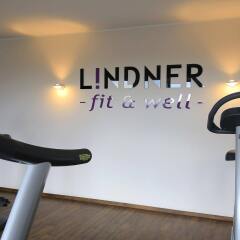 Lindner Hotel Airport фитнесс-зал