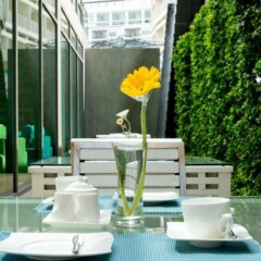 Seven Zea Chic Hotel