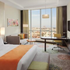 Отель Holiday Inn Jeddah Gateway комната для гостей фото 4