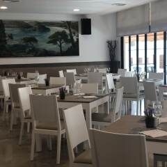 Отель Apartamentos Loar Ferreries питание