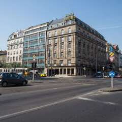 Danubius Hotel Astoria City Center Будапешт парковка