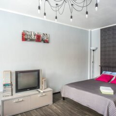 Гостиница LOFT78 Red Doors в Санкт-Петербурге отзывы, цены и фото номеров - забронировать гостиницу LOFT78 Red Doors онлайн Санкт-Петербург комната для гостей фото 2