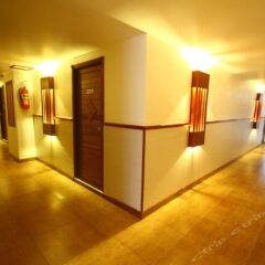 Отель Ao Nang Beach Resort интерьер отеля