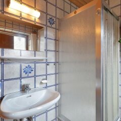 Отель Landhaus Elfi Австрия, Зёлль - отзывы, цены и фото номеров - забронировать отель Landhaus Elfi онлайн ванная