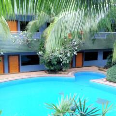 PJ Phuket Town Hotel бассейн
