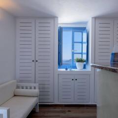 Отель Kamares Apartments Греция, Остров Санторини - отзывы, цены и фото номеров - забронировать отель Kamares Apartments онлайн комната для гостей фото 3