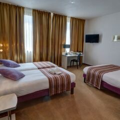 Hotel Arles Plaza Арль комната для гостей фото 2