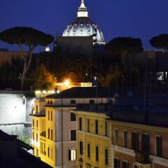 Отель Notti al Vaticano Deluxe St.Peter's Accommodation балкон