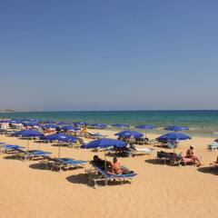 Отель Panas Holiday Village пляж