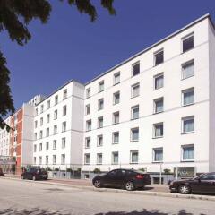 Отель PLAZA Inn Hamburg Moorfleet Германия, Гамбург - 1 отзыв об отеле, цены и фото номеров - забронировать отель PLAZA Inn Hamburg Moorfleet онлайн вид на фасад