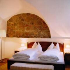 Отель Schloss Mühldorf Австрия, Фельдкирхен-на-Дунае - отзывы, цены и фото номеров - забронировать отель Schloss Mühldorf онлайн комната для гостей фото 5