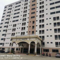 Отель JS Tower Service Apartment Таиланд, Бангкок - отзывы, цены и фото номеров - забронировать отель JS Tower Service Apartment онлайн вид на фасад