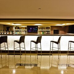 Отель Ramada Manila Central Филиппины, Манила - отзывы, цены и фото номеров - забронировать отель Ramada Manila Central онлайн гостиничный бар
