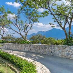 Отель Silk Path Grand Resort & Spa Sapa парковка