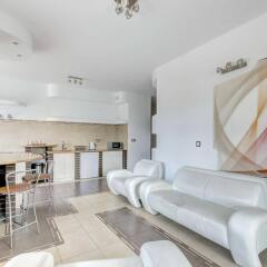 Апартаменты Dom & House - Apartments Neptun Park гостиничный бар